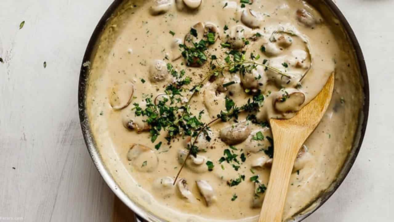 تصویر 1 از فرنچ فرایز با سس قارچ با کیفیت عالی و تازه